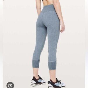 Lululemon Pink Cropped Leggings